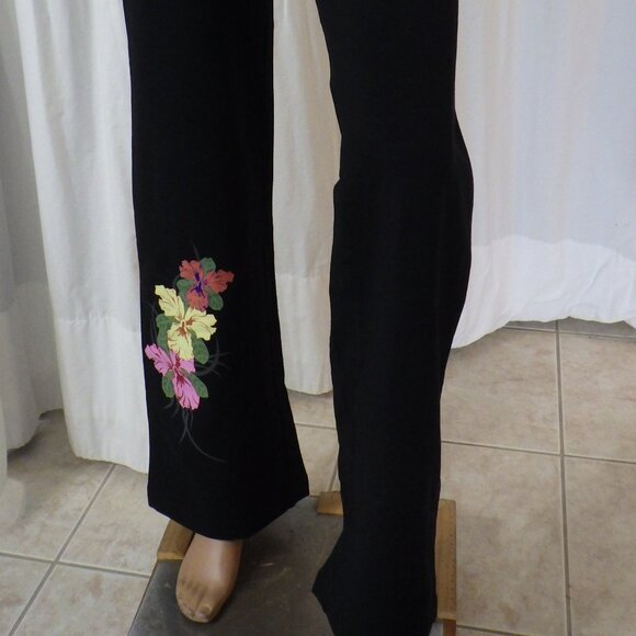 NWT BCBG sz MED, LG, XL 95% cotton PASTEL FLORAL & BLACK 2 PC TRACKSUIT - Picture 13 of 16